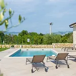 Βίλα Amazing Design Aeris With Private Pool, High Level Of Privacy - Wiibuk Šumber