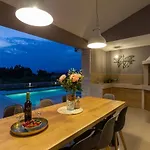 Amazing Design Aeris With Private Pool, High Level Of Privacy - Wiibuk Βίλα